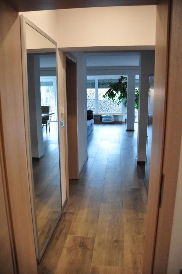 Apartment Cecil Изола Екстериор снимка