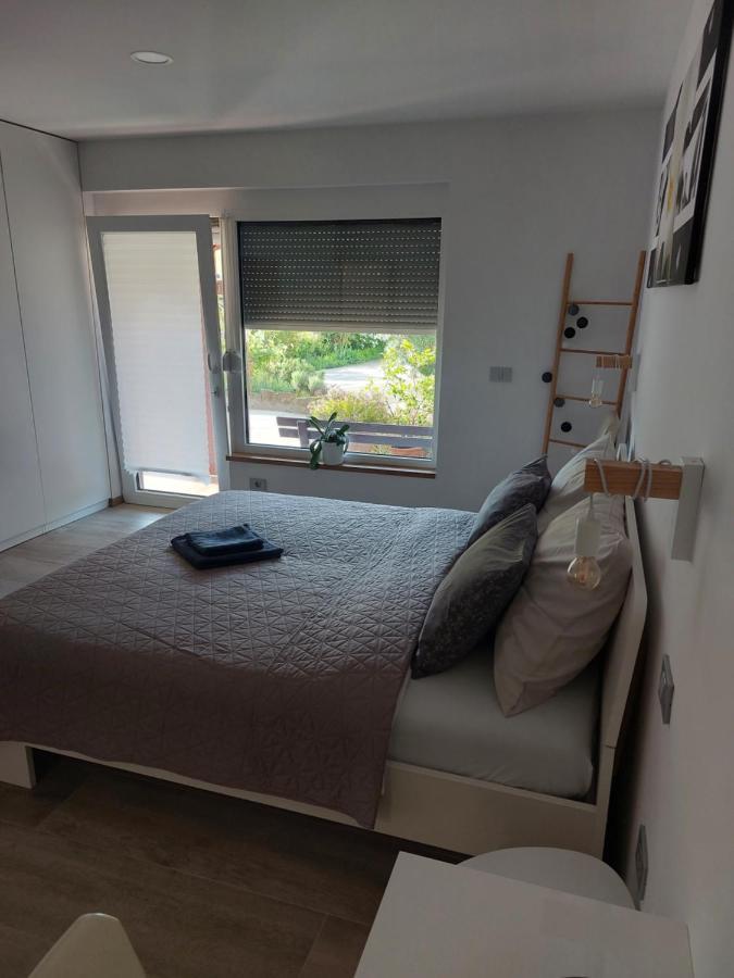 Apartment Cecil Изола Екстериор снимка